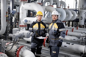 «РН-Уватнефтегаз» ввел в эксплуатацию новые мобильные электроподстанции